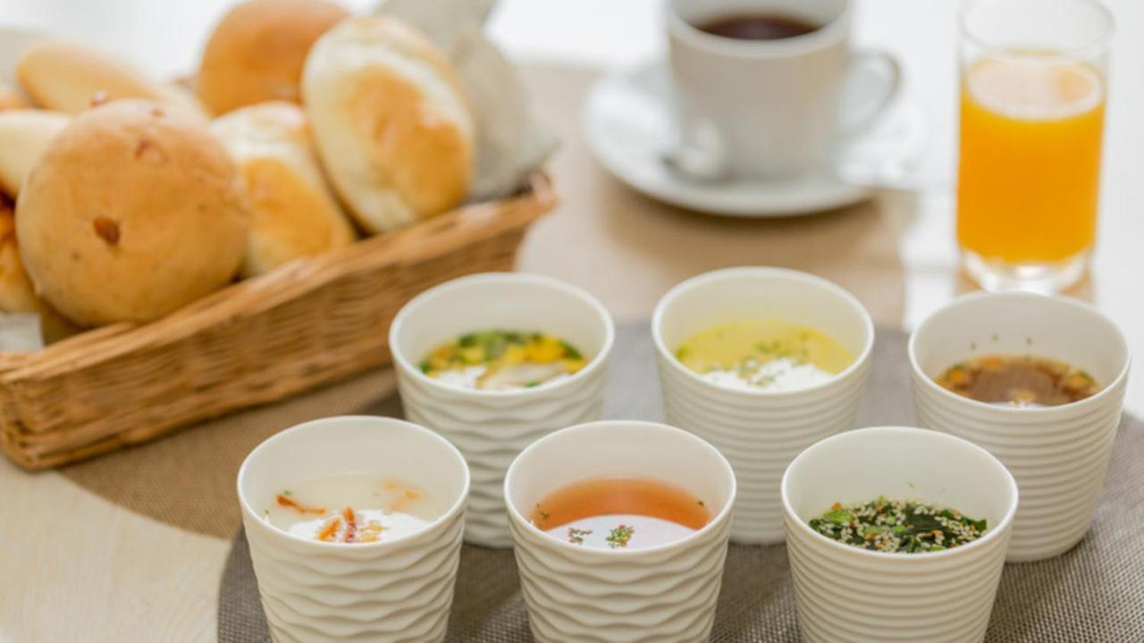 Toyoko Inn Shiki Eki Higashi Guchi Екстериор снимка